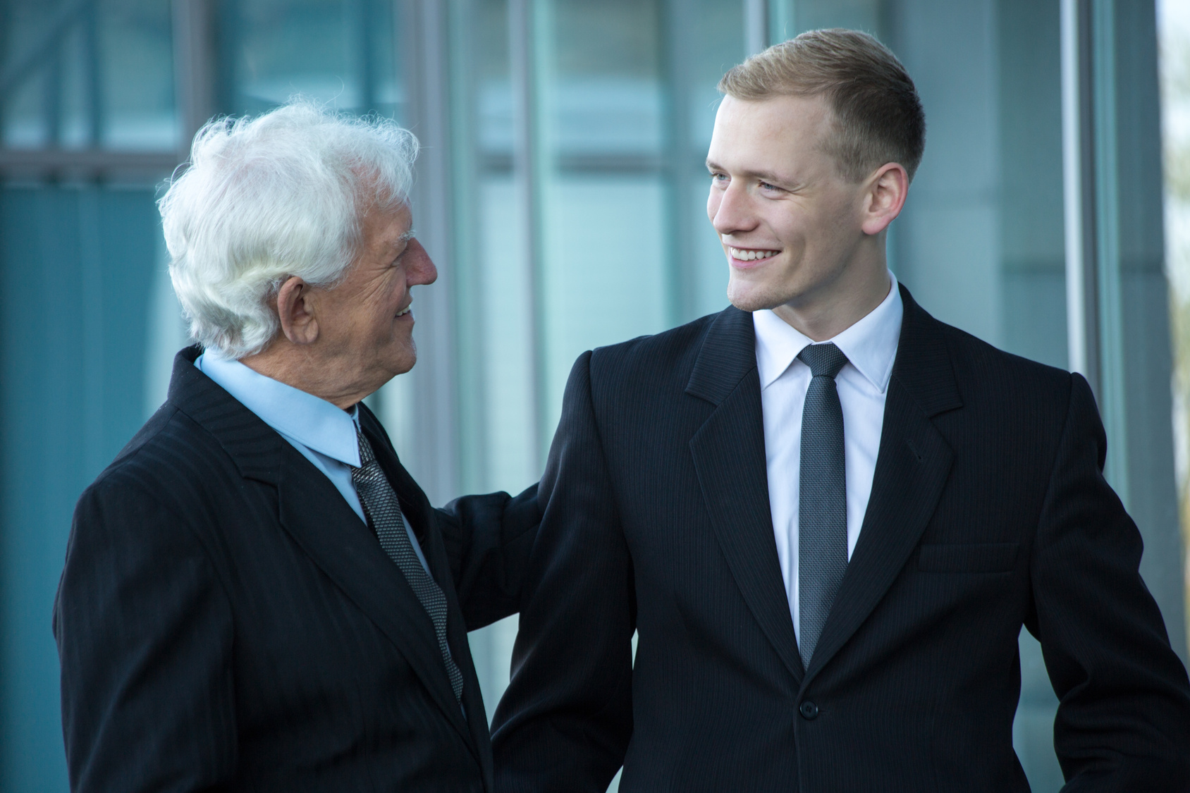 Course in Essential Business Skills for Sound Decision-Making