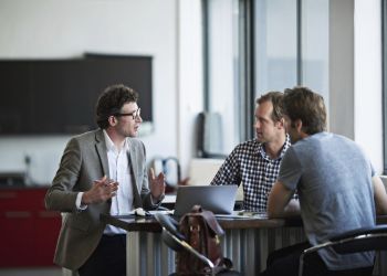 Short Master in Verbal Communication and Presentation Skills