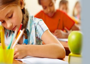 دبلوم إدارة المدارس العامة والخاصة