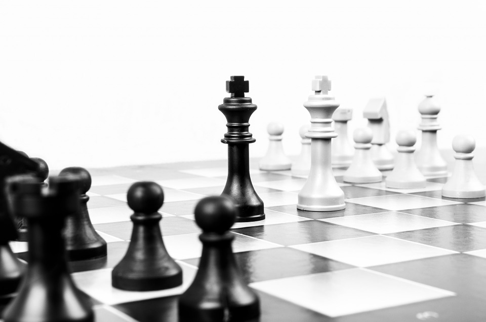 دورة التطوير الإستراتيجي للجودة وتحقيق الأداء المؤسسي المتميز