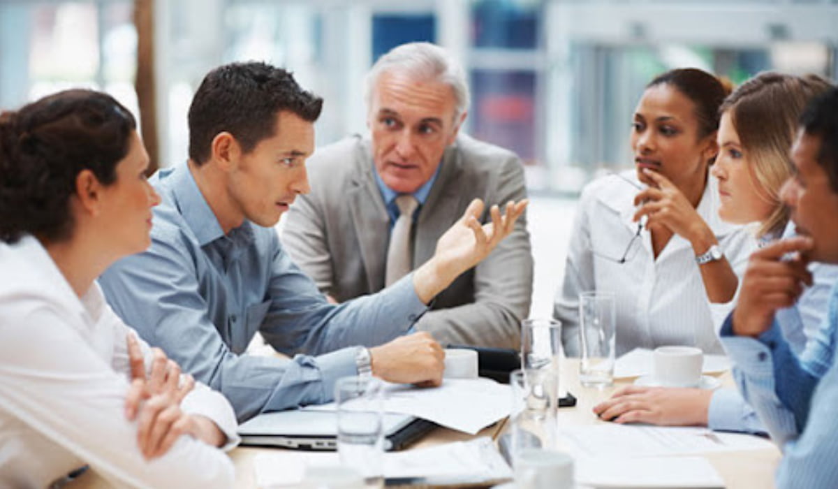 English for Negotiation and Business Meetings Training Course