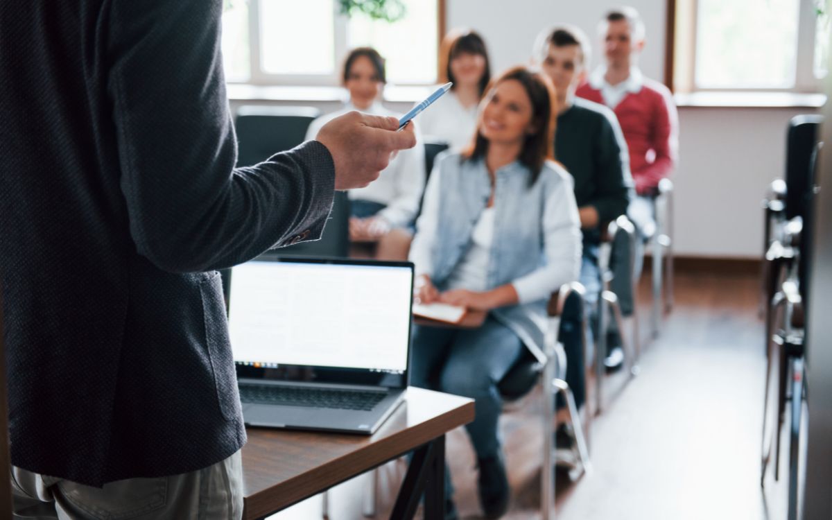 دورة اقتصاديات وإدارة عمليات المنبع في قطاع البترول
