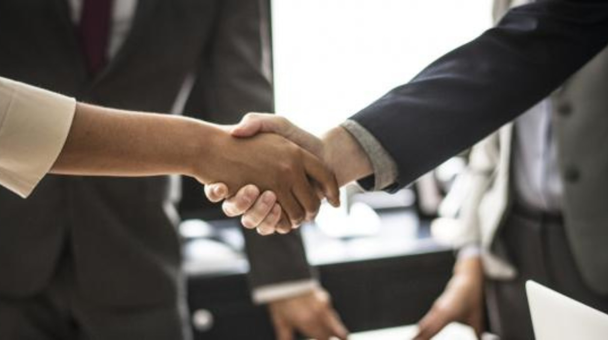 دبلوم مهارات التفاوض الفعال ومهارات التأثير والإقناع